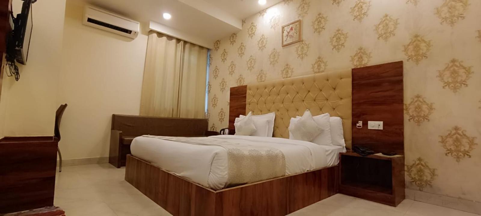 A One Hotels By Ventus Hotels & Resorts- Delhi Airport Нью-Дели Экстерьер фото